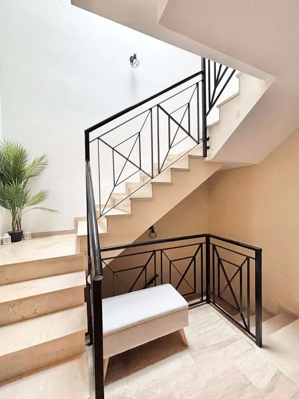 Pièces - Semi-Detached Villa with Private Garden in Mutxamel