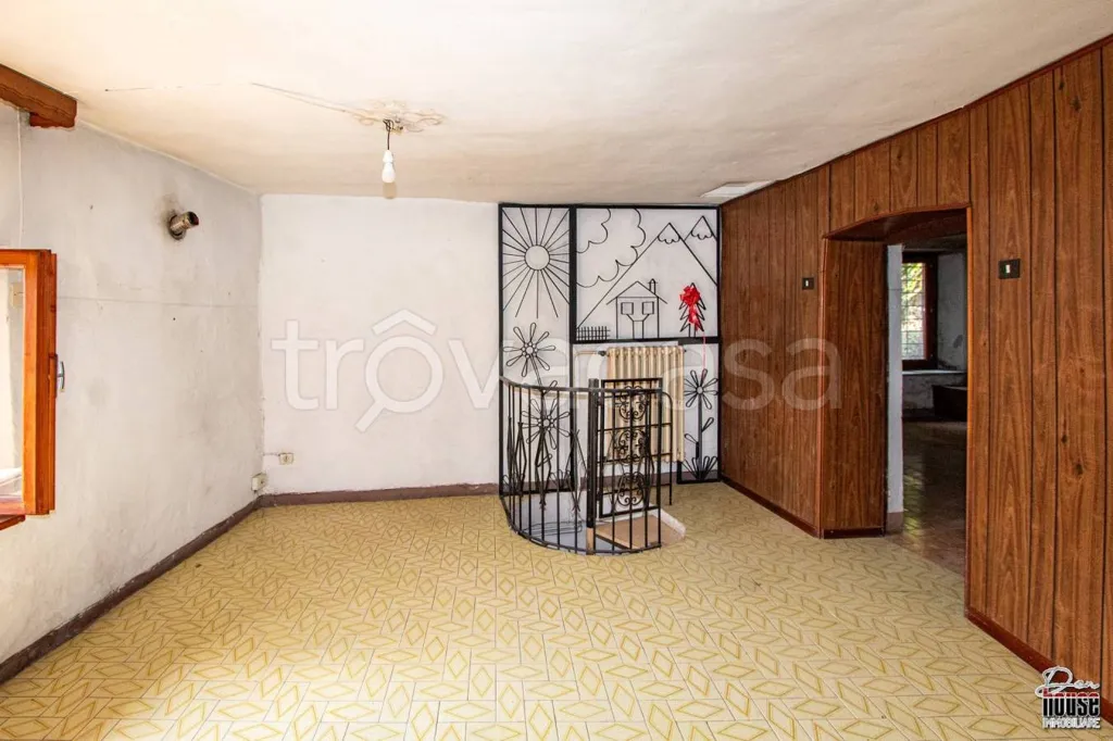 Séjour - Terraced House with Lake View in Caprie
