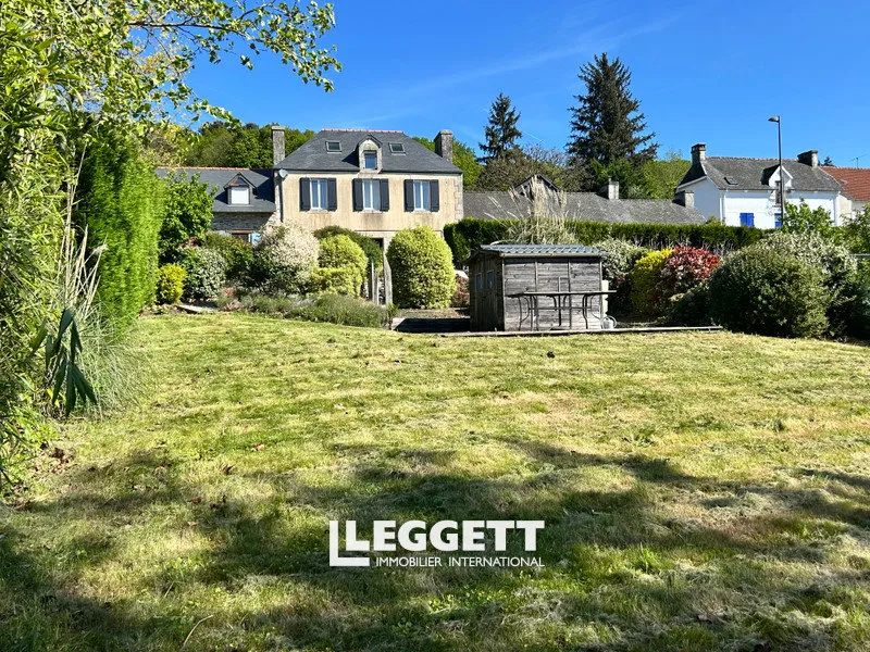 Aed - Rustic Stone House with Forest View in Caurel