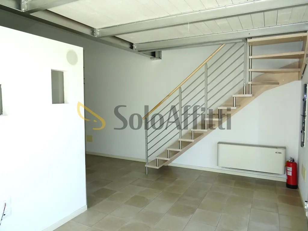 Pièces - Office with Reception and Storage in Senigallia