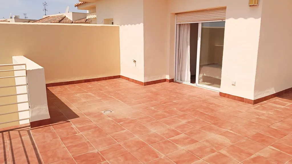 Terrace - Penthouse with Sea View in Riviera del Sol