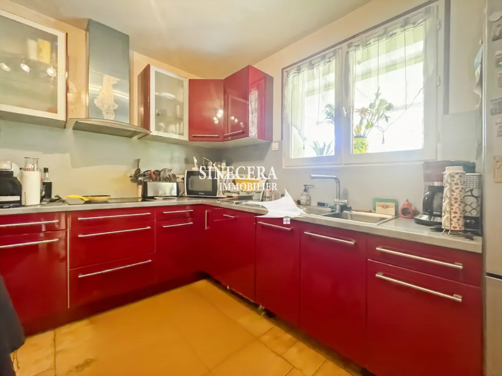 Cuisine - Maison de Caractère avec Piscine en Campagne