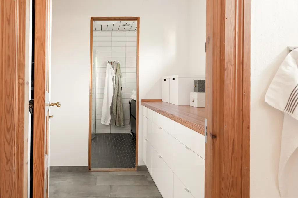 Baños - Modernist Villa with Orangery in Falsterbo