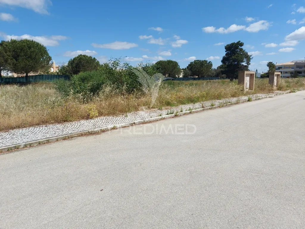Aed - Luxury Plot in Select Porto de Mós, Lagos