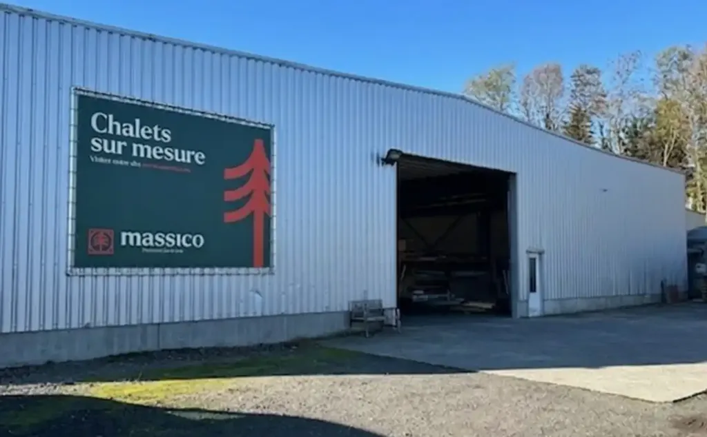 Extérieur - Site industriel avec appartement et studio à Manage