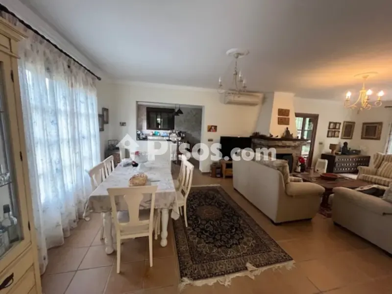 Salle à manger - Rustic Chalet with Pool in Selwo