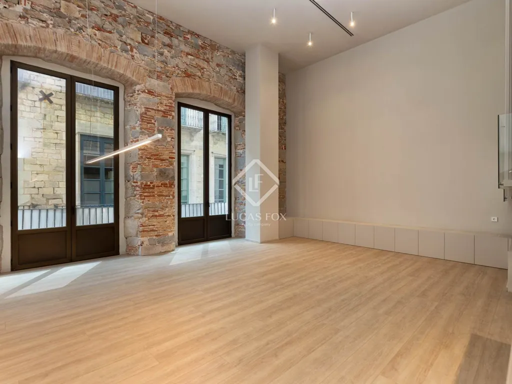Pièces - Penthouse in Renovated Palace, Girona