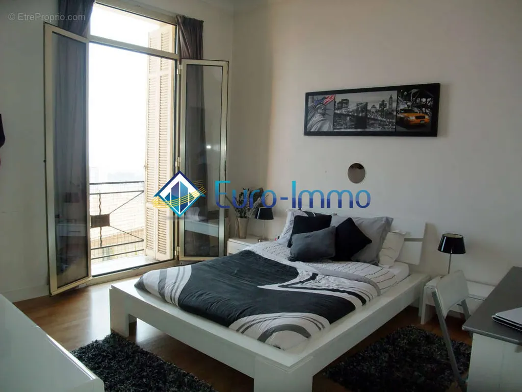 Bedrooms - Villa with Sea View in Beausoleil