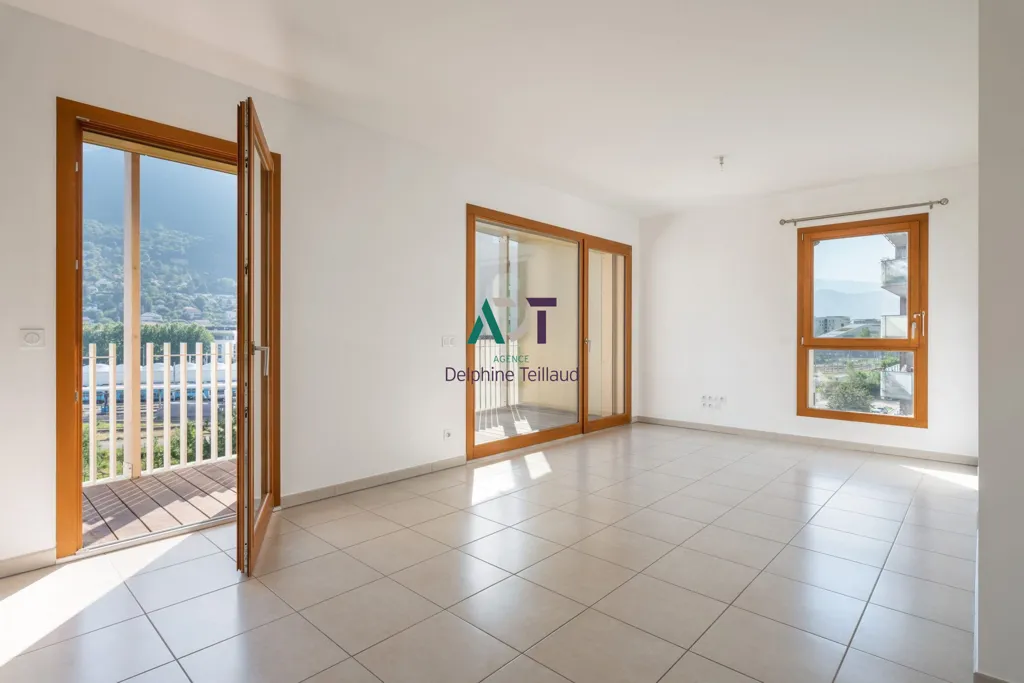 Pièces - Appartement avec terrasse à Grenoble