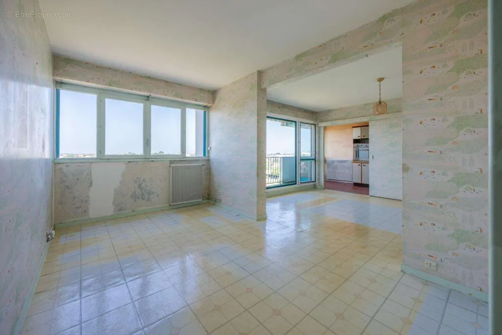 Soggiorno - T3 Apartment with Panoramic View in Rezé