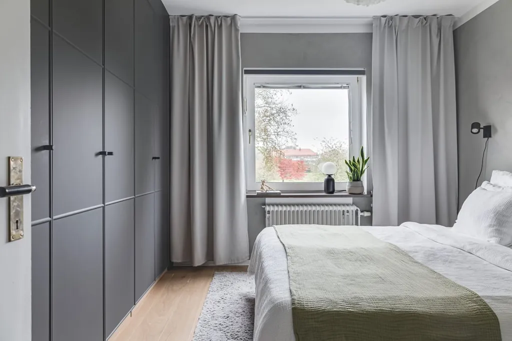 Chambres - Renovated Apartment with Large Balcony in Central Location