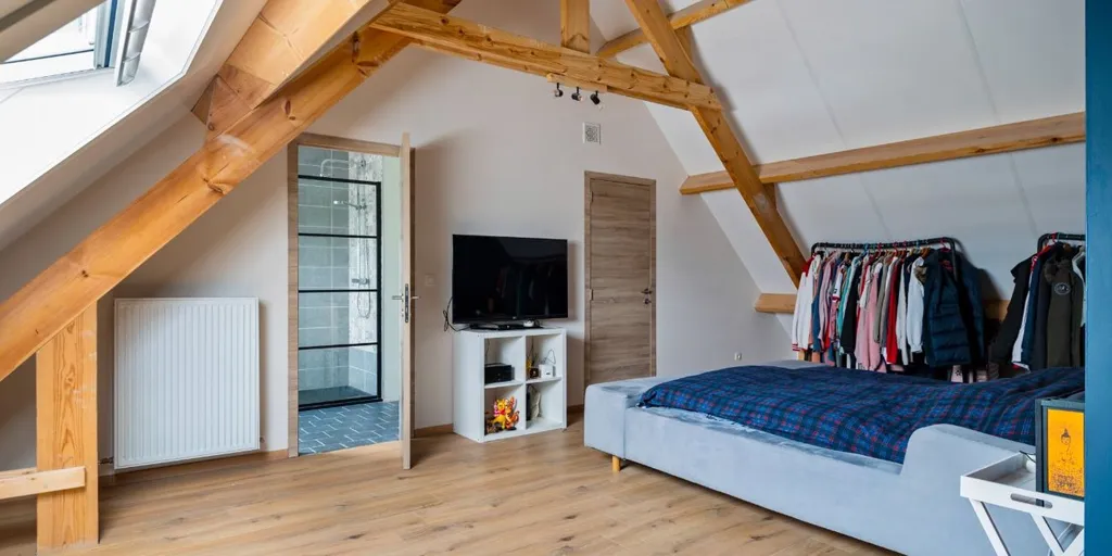 Magamistoad - Nearly Net-Zero House with Garden in Hoevenen