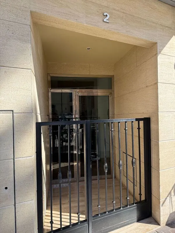 Esik - Apartment with Air Conditioning in Burriana Centre