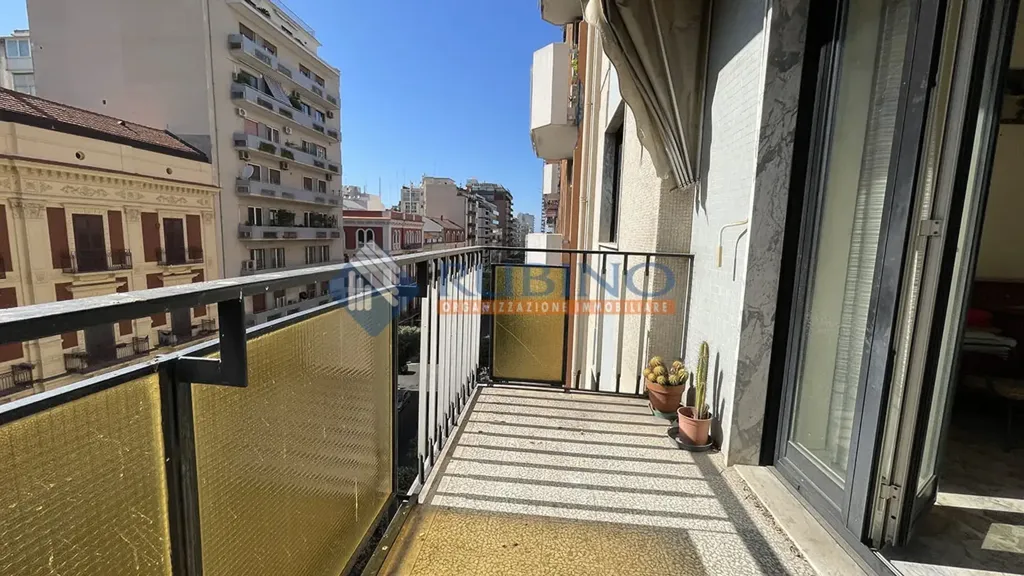 Rõdu - Apartment with Balcony in Bari's Murat Zone