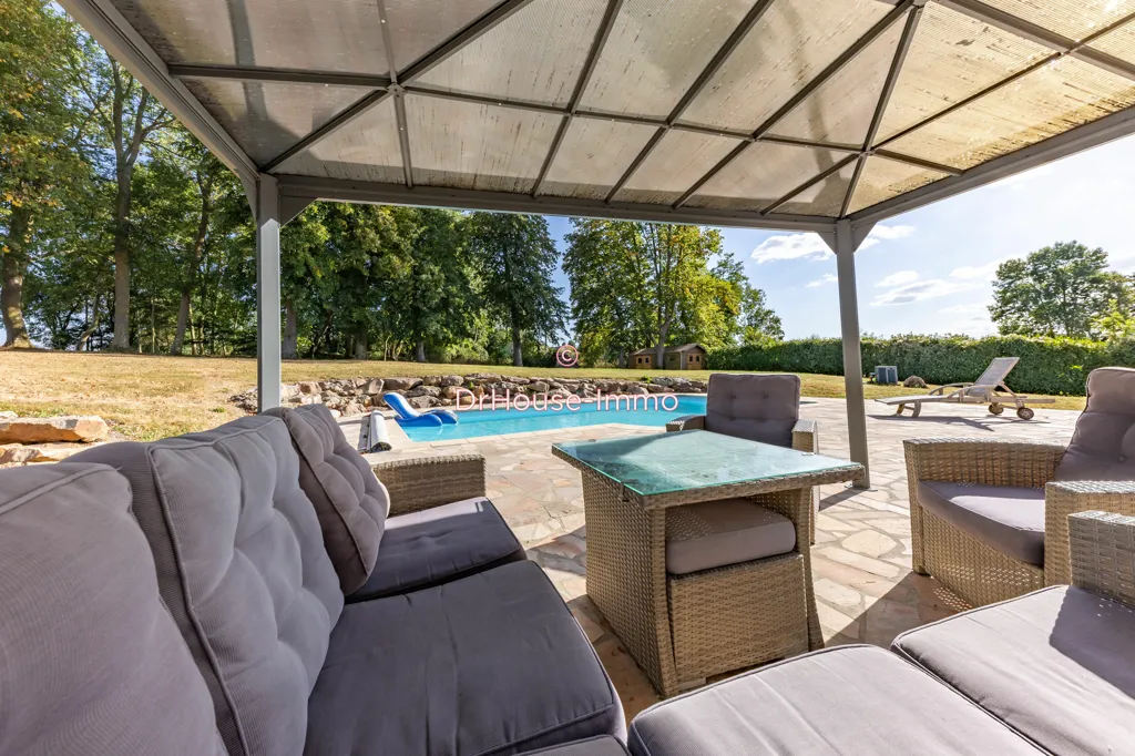 Terrasse - Maison Moderne avec Piscine à Prunay-le-Temple