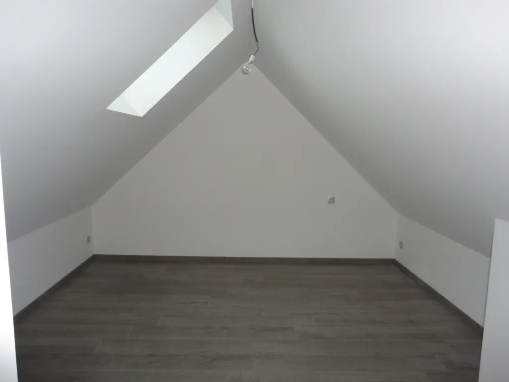 Pièces - Duplex Charmant avec Cour à Rinxent