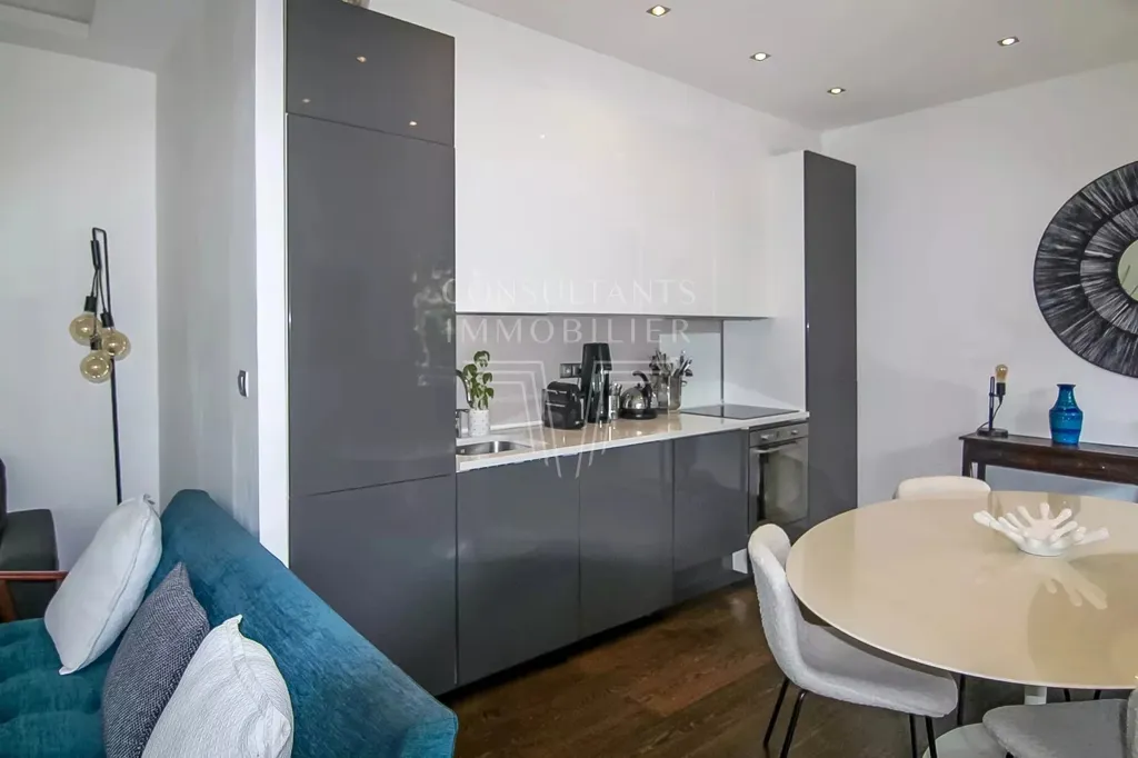 Salle à manger - Appartement de Deux Suites avec Jardin à Cimiez, Nice