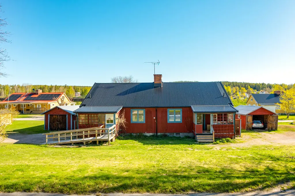 Välivaade - Two-Unit Villa with Rental Income in Sweden