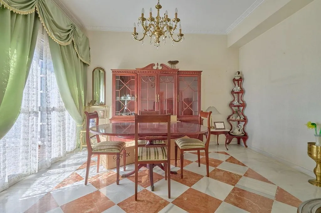 Söögituba - Apartment with Terrace in Pio XII, Jerez