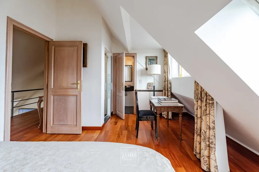 Magamistoad - Duplex Penthouse with Terraces in Uccle