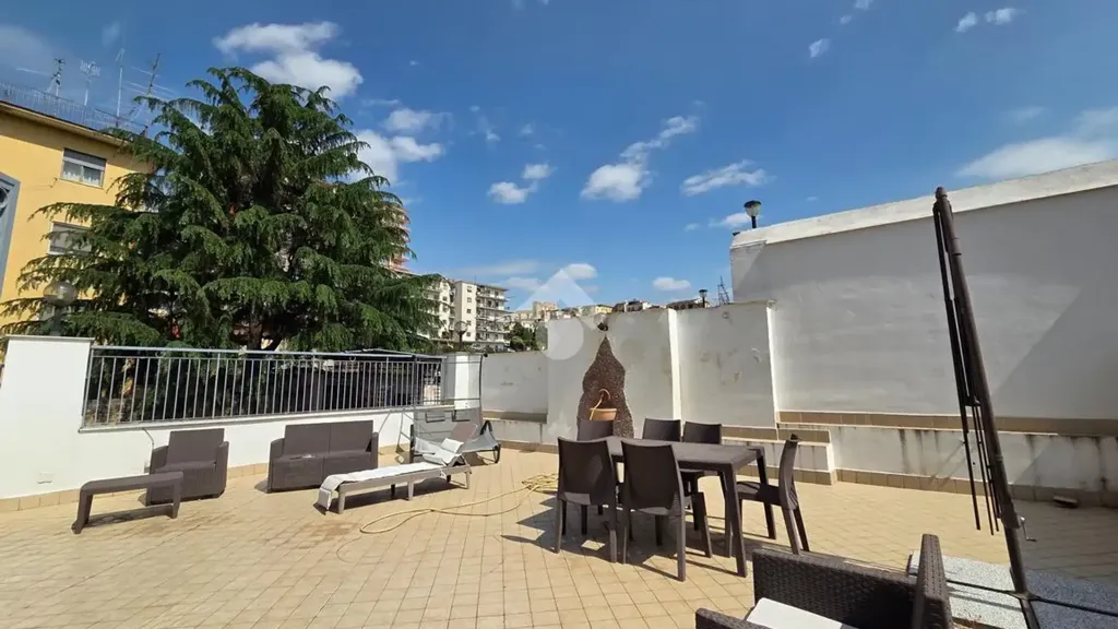 Terrace - Apartment with Terrace in Montesanto, Naples