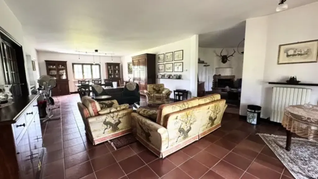 Soggiorno - Villa with Vineyard Garden in Rivanazzano