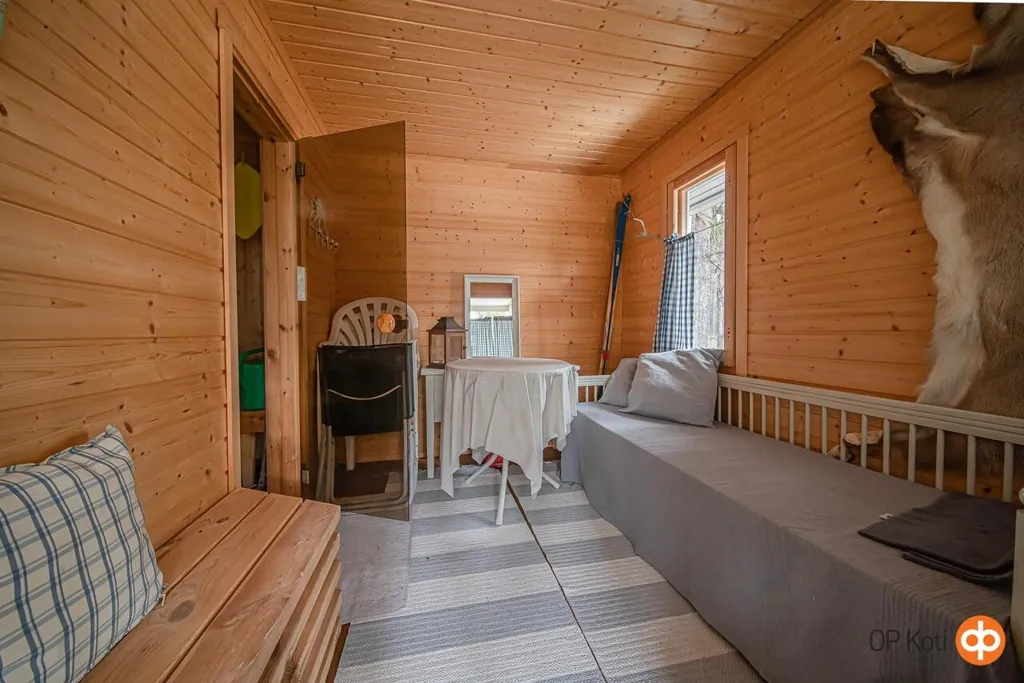 Magamistoad - Wooden Cottage with Sauna by Muoniojoki