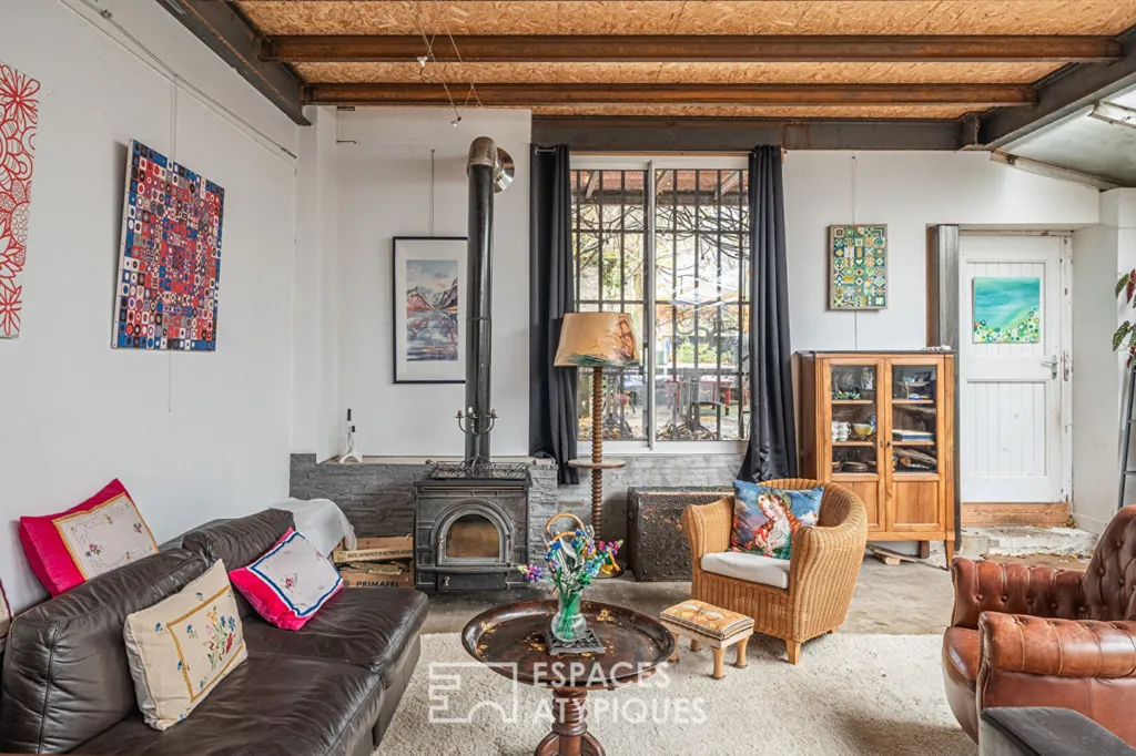 Living Room - Converted Loft with Garden in Bernin