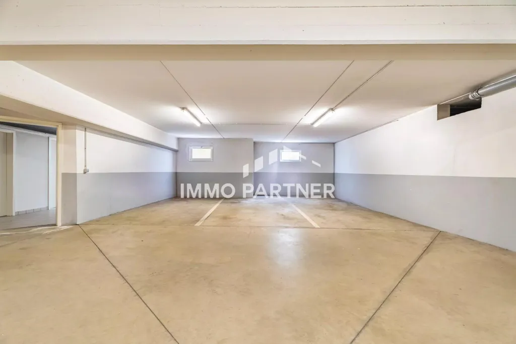 Garaaž - 1-Bedroom Apartment with Terrace in Remerschen
