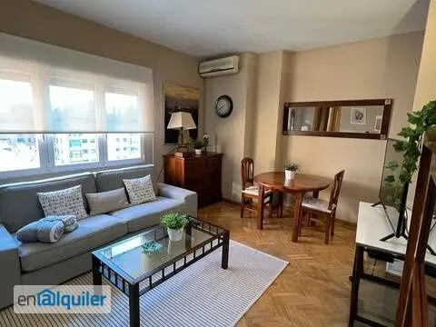 Séjour - Modern Flat with Balcony in Delicias, Madrid