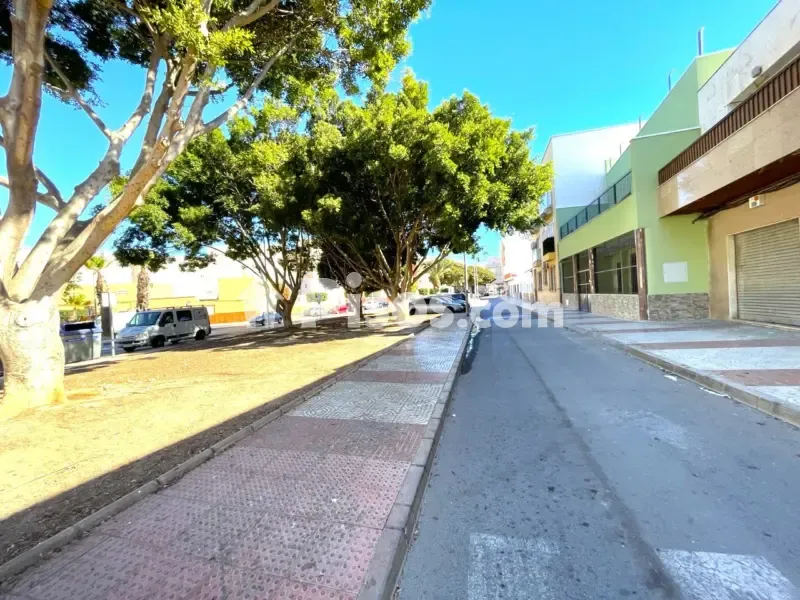 Extérieur - Ground Floor Flat with Renovation Potential in Roquetas de Mar
