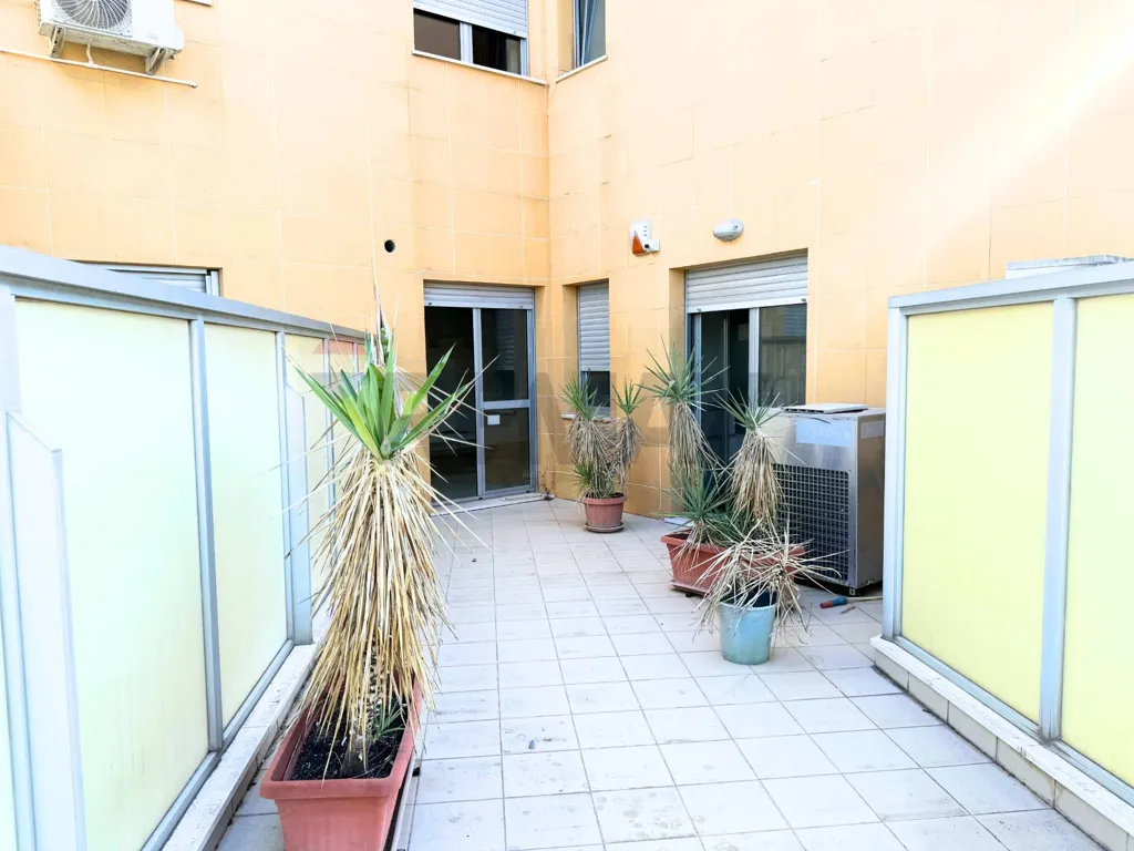 Garden - Office with Terrace in Foggia