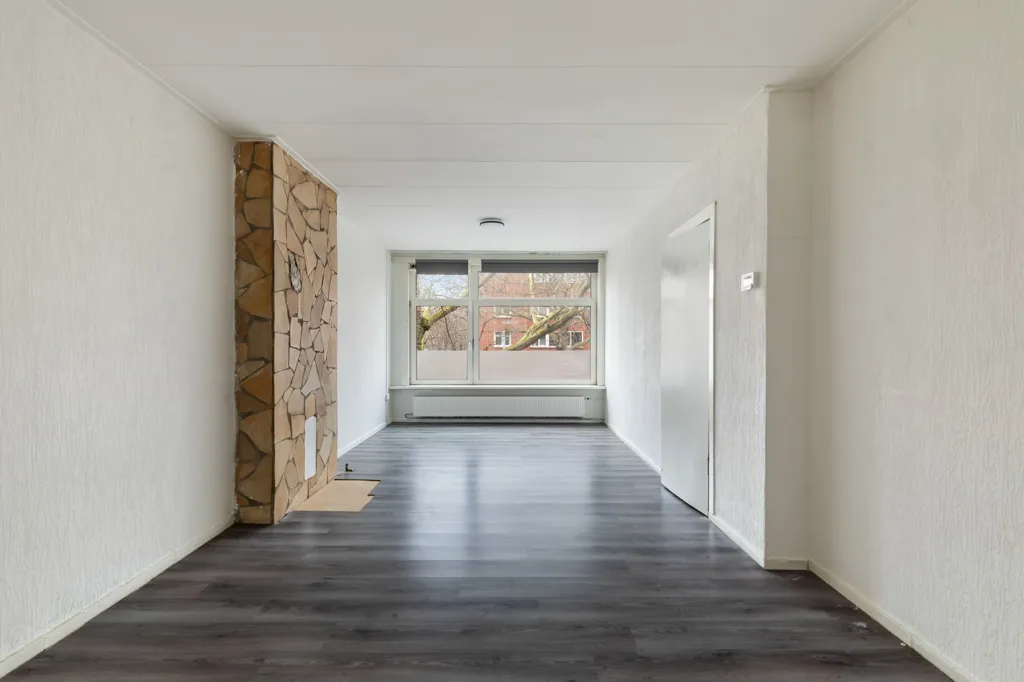 hallway_entrance
