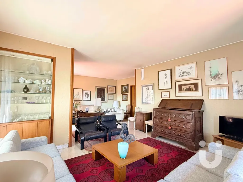Séjour - Apartment with Five Balconies in Ostiense