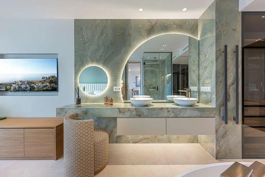Vannitoad - Contemporary Apartment with Pool in El Padrón