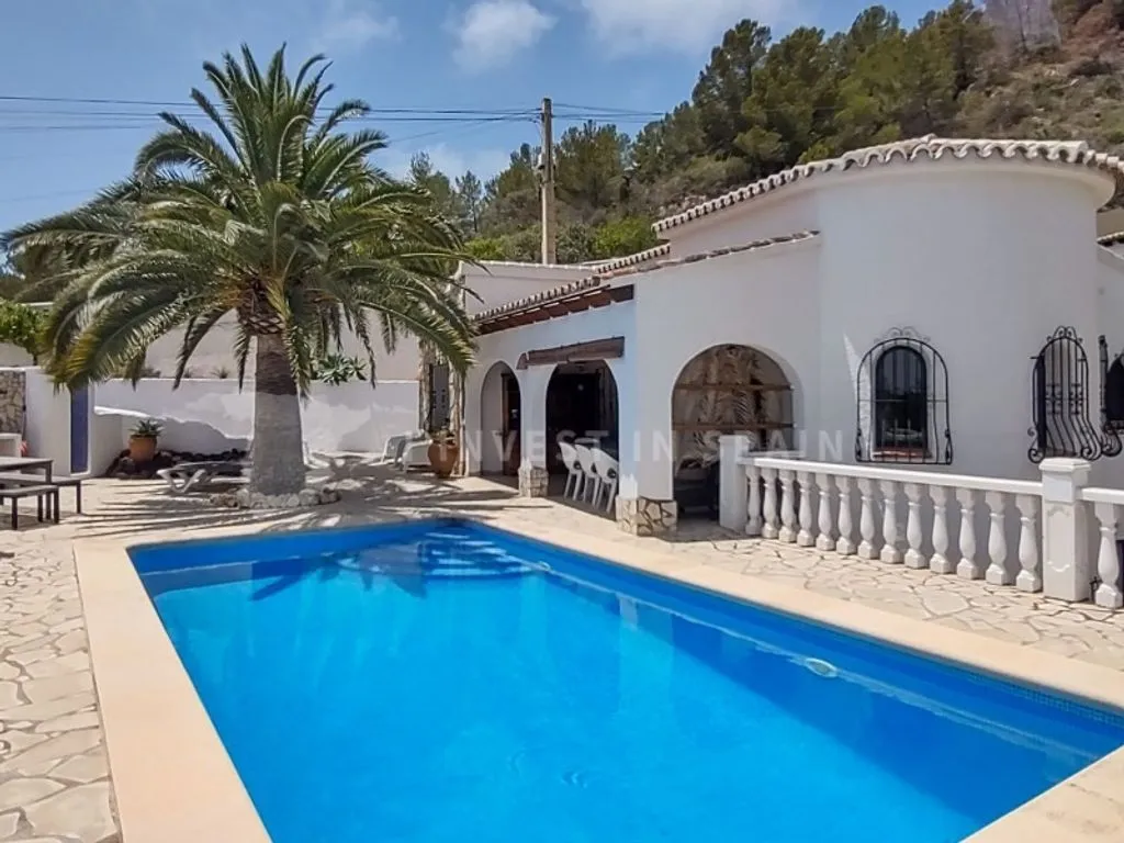 Piscina - Luxury Villa with Pool in Benissa, Spain