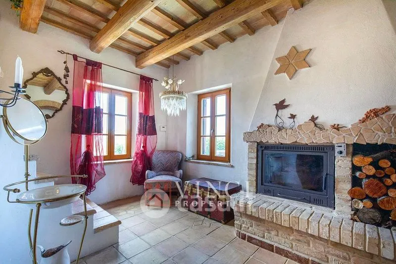 Elutuba - Rustic Casale with Pool in Montefiore dell'Aso