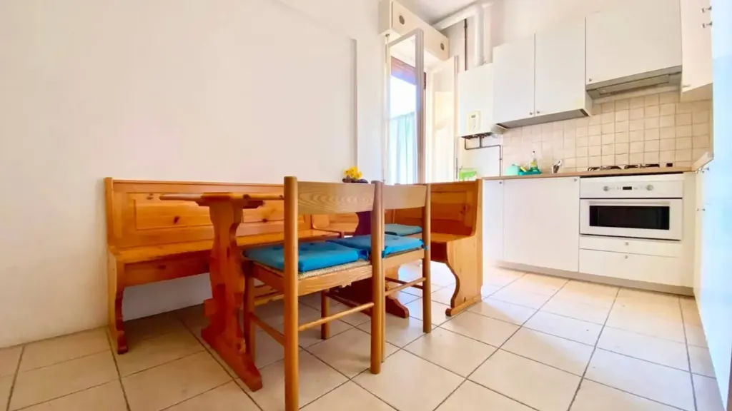 Salle à manger - Apartment with Sea View in Ancona