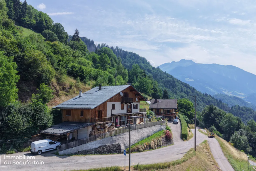 Välivaade - Chalet with Two Apartments in Villard-sur-Doron