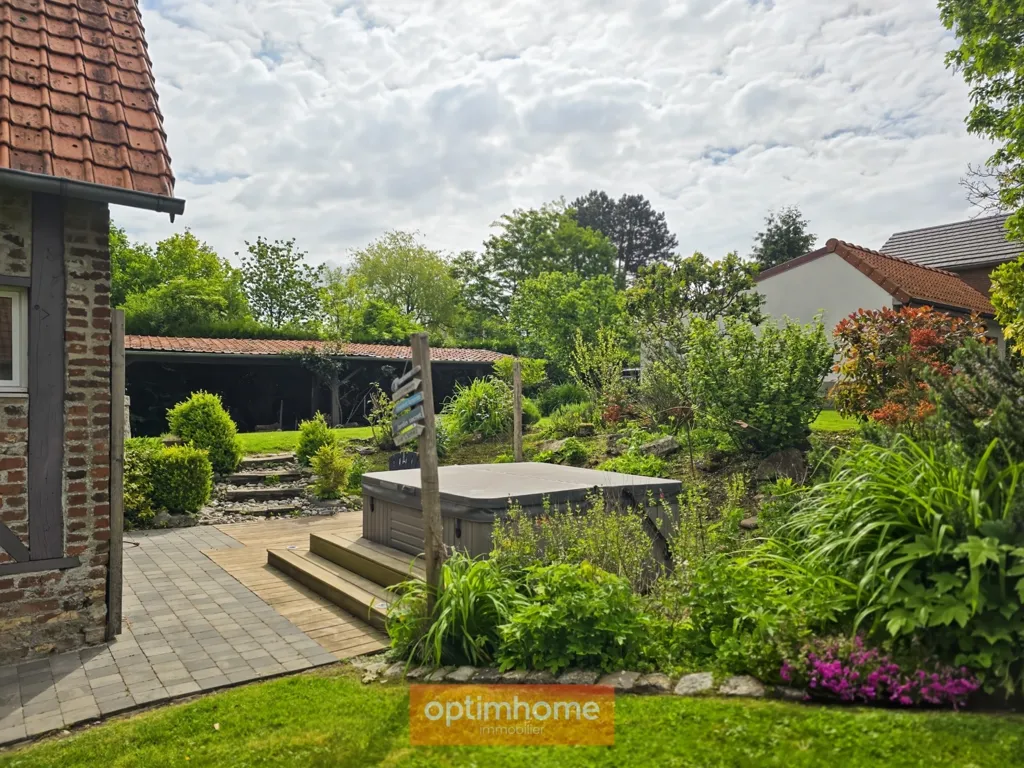 Jardin - Corps de Ferme Rénové avec Dépendance à Wanquetin