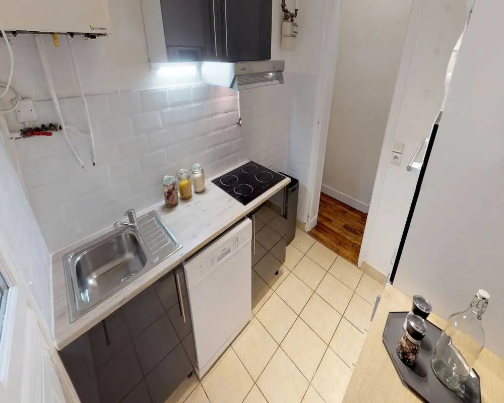 4-room apartment in Paris