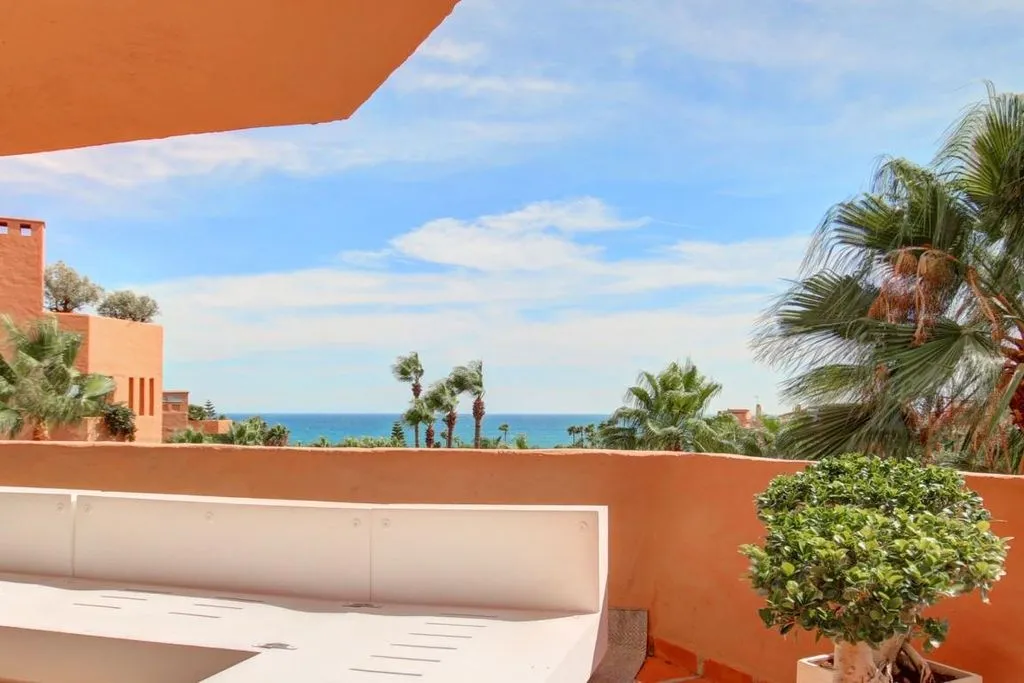 Terrass - Apartment with Sea View in Estepona