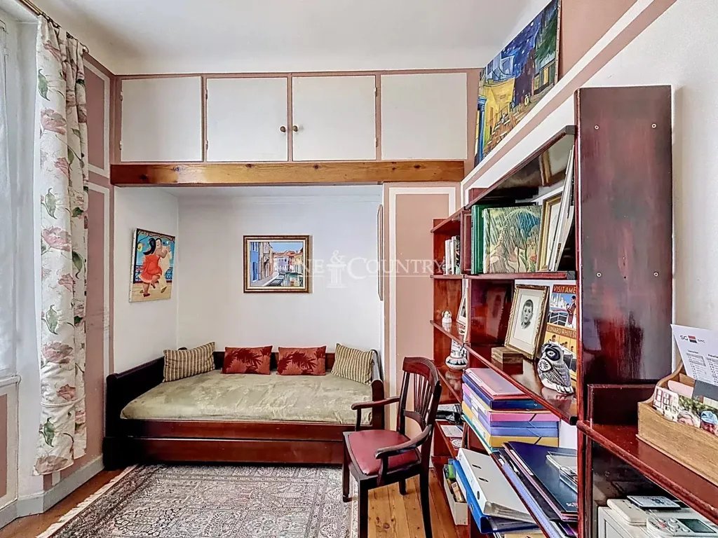 Magamistoad - 1930s Townhouse with Garden in Cannes