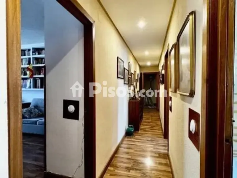 Entrée - Spacious Apartment with Terrace in El Torreón