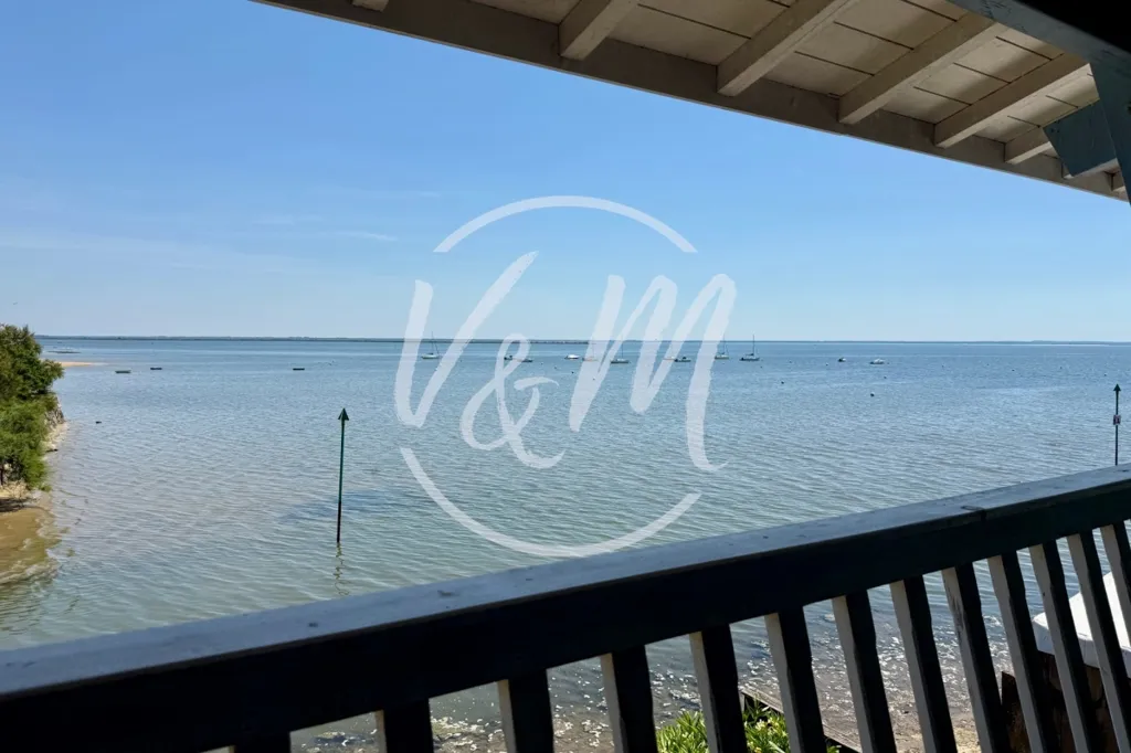 Terrasse - Villa avec vue sur le bassin à Taussat