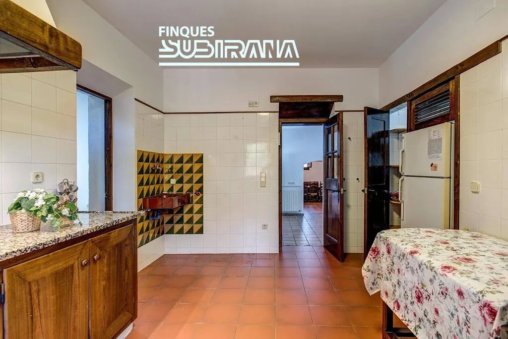 Cuisine - Restored Farmhouse with Pool in Igualada