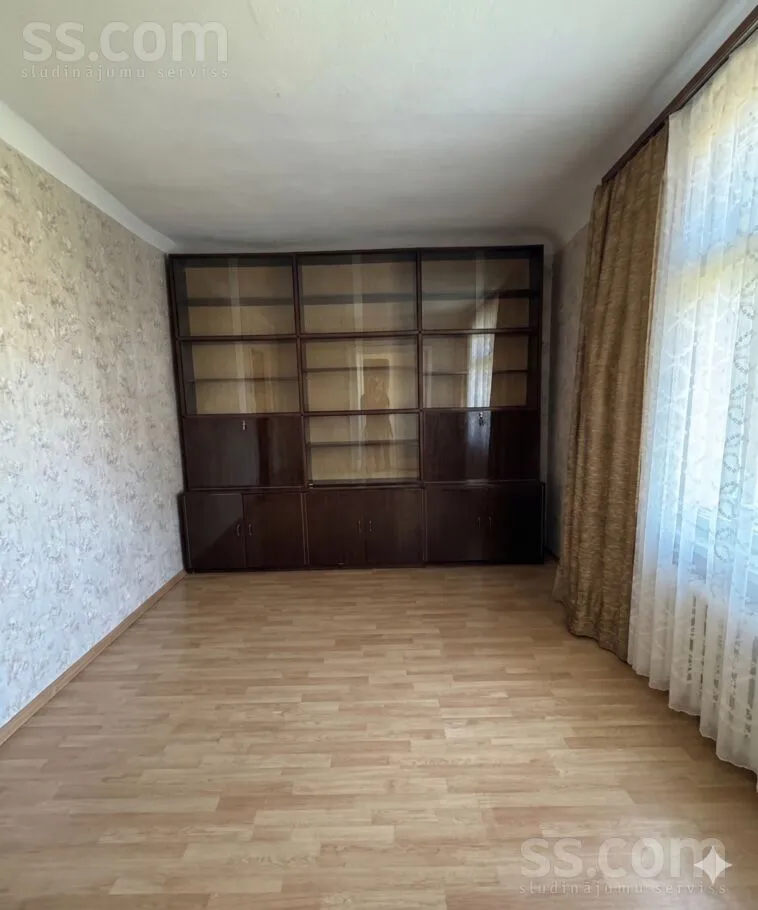 Elutuba - House with Development Potential in Bieriņi, Riga