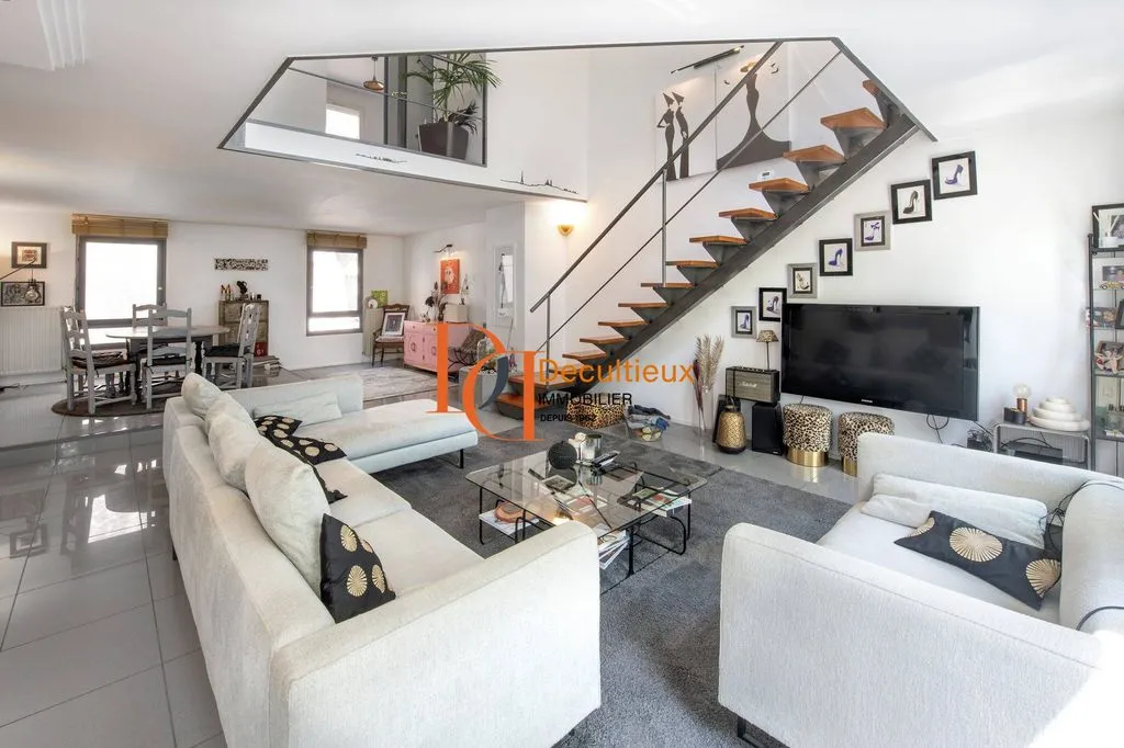 Elutuba - Luxury Duplex with River View in Lyon