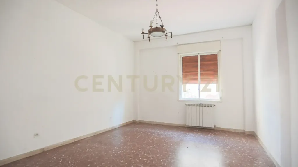 Pièces - Bright Apartment with Balcony in Catania