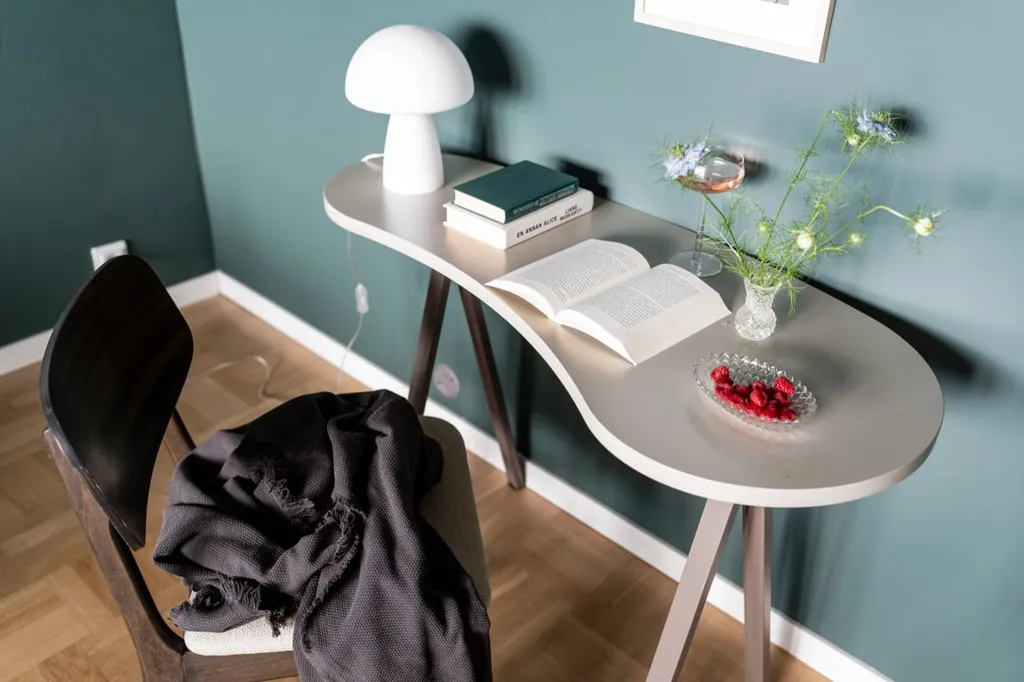 Bureau - Apartment with Panoramic View in Göteborg